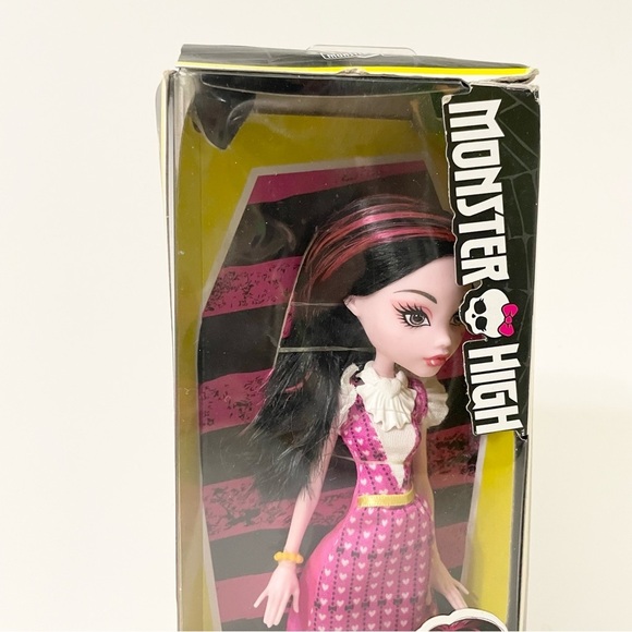Monster High Draculaura Doll Damaged Box - Picture 5 of 16